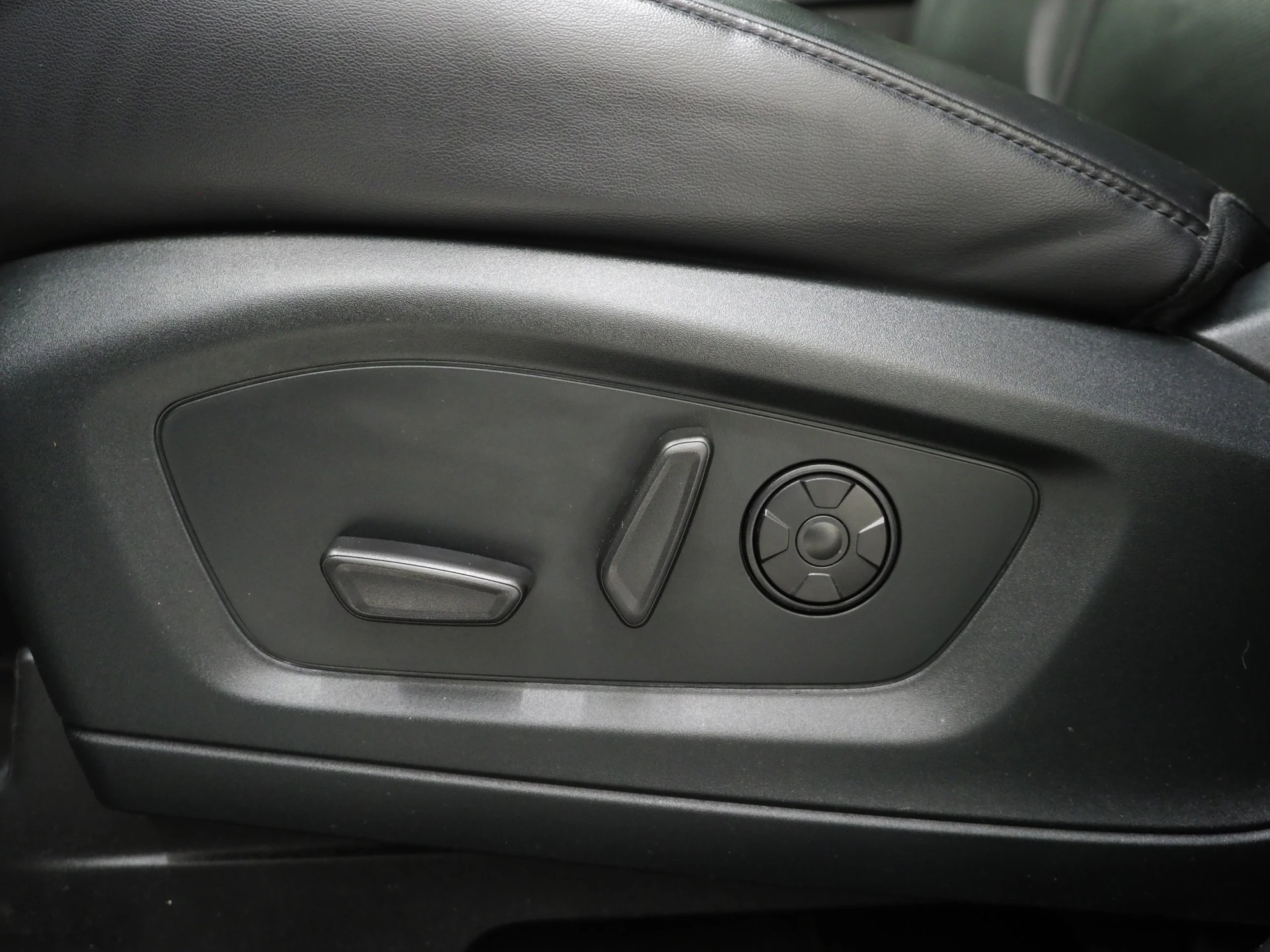 Hoofdafbeelding Ford Explorer