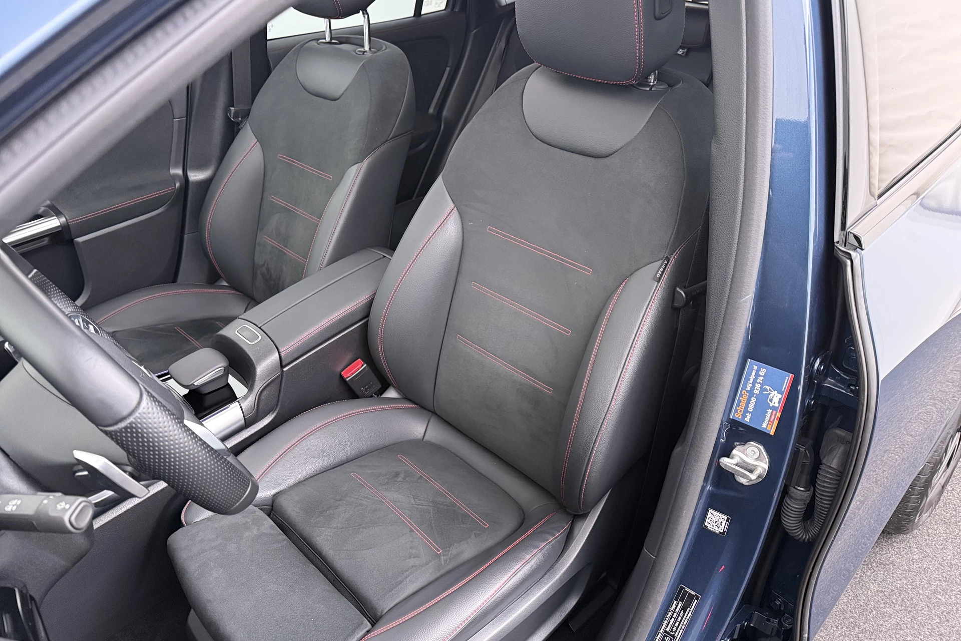 Hoofdafbeelding Mercedes-Benz EQA