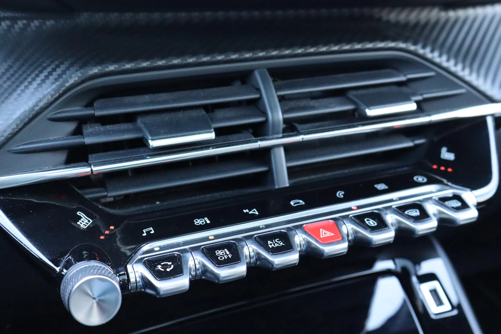 Hoofdafbeelding Peugeot e-208