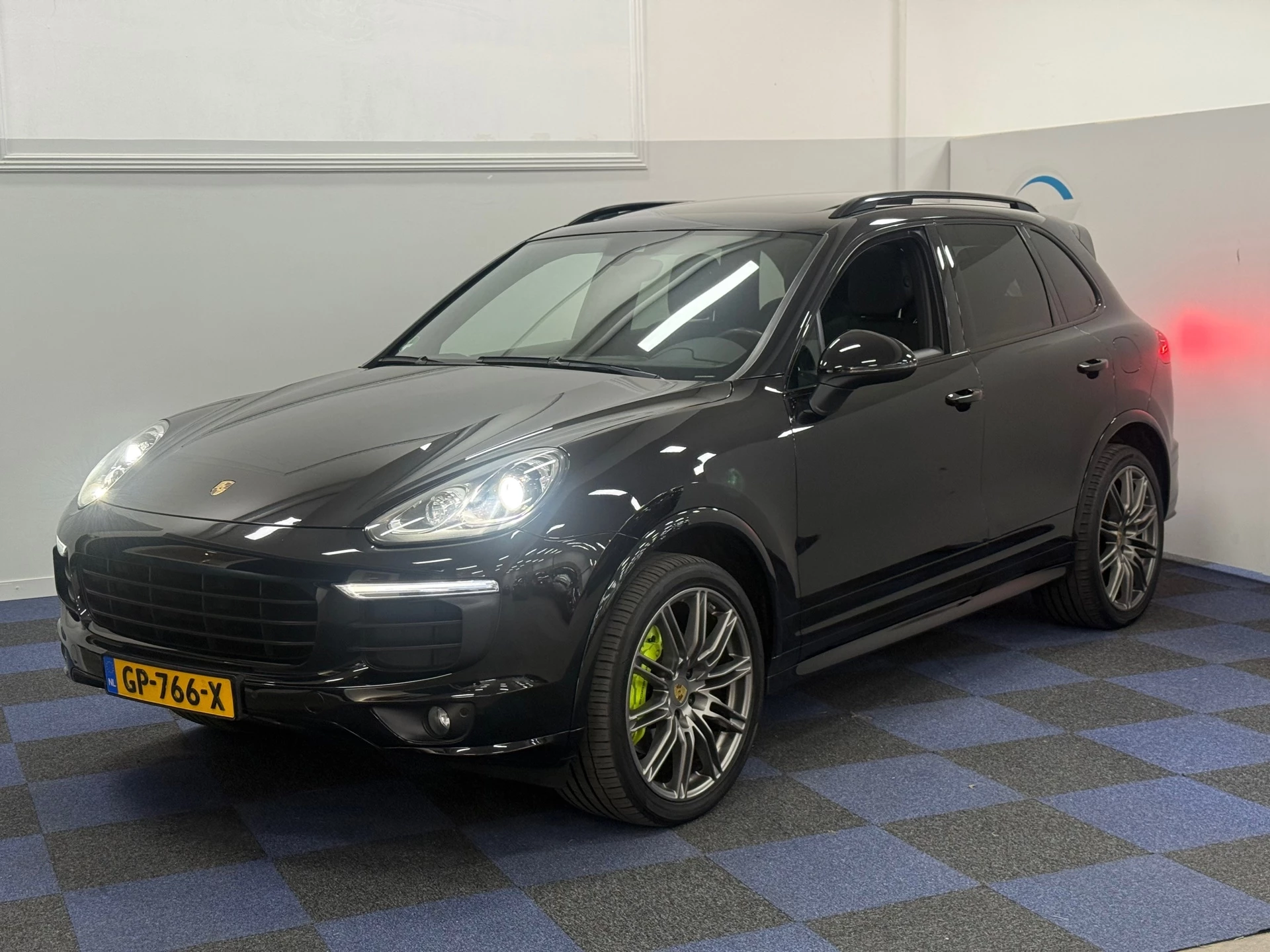Hoofdafbeelding Porsche Cayenne
