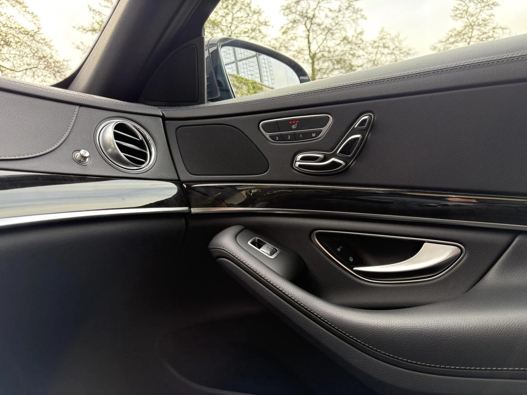 Hoofdafbeelding Mercedes-Benz S-Klasse