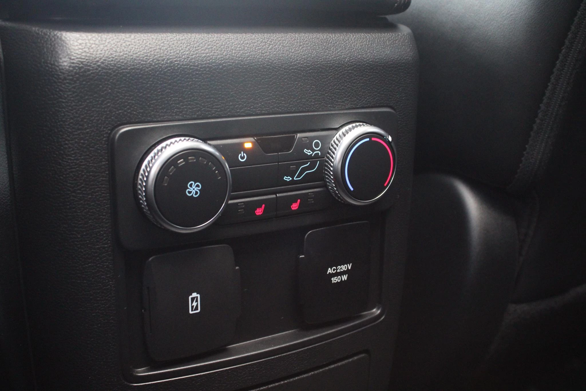 Hoofdafbeelding Ford Explorer