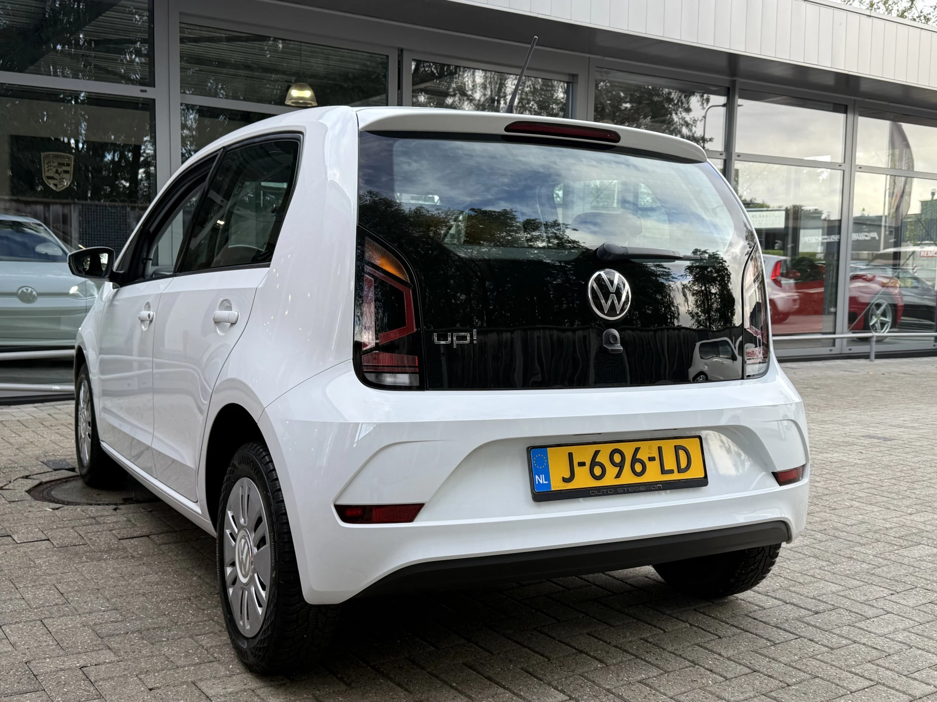 Hoofdafbeelding Volkswagen up!