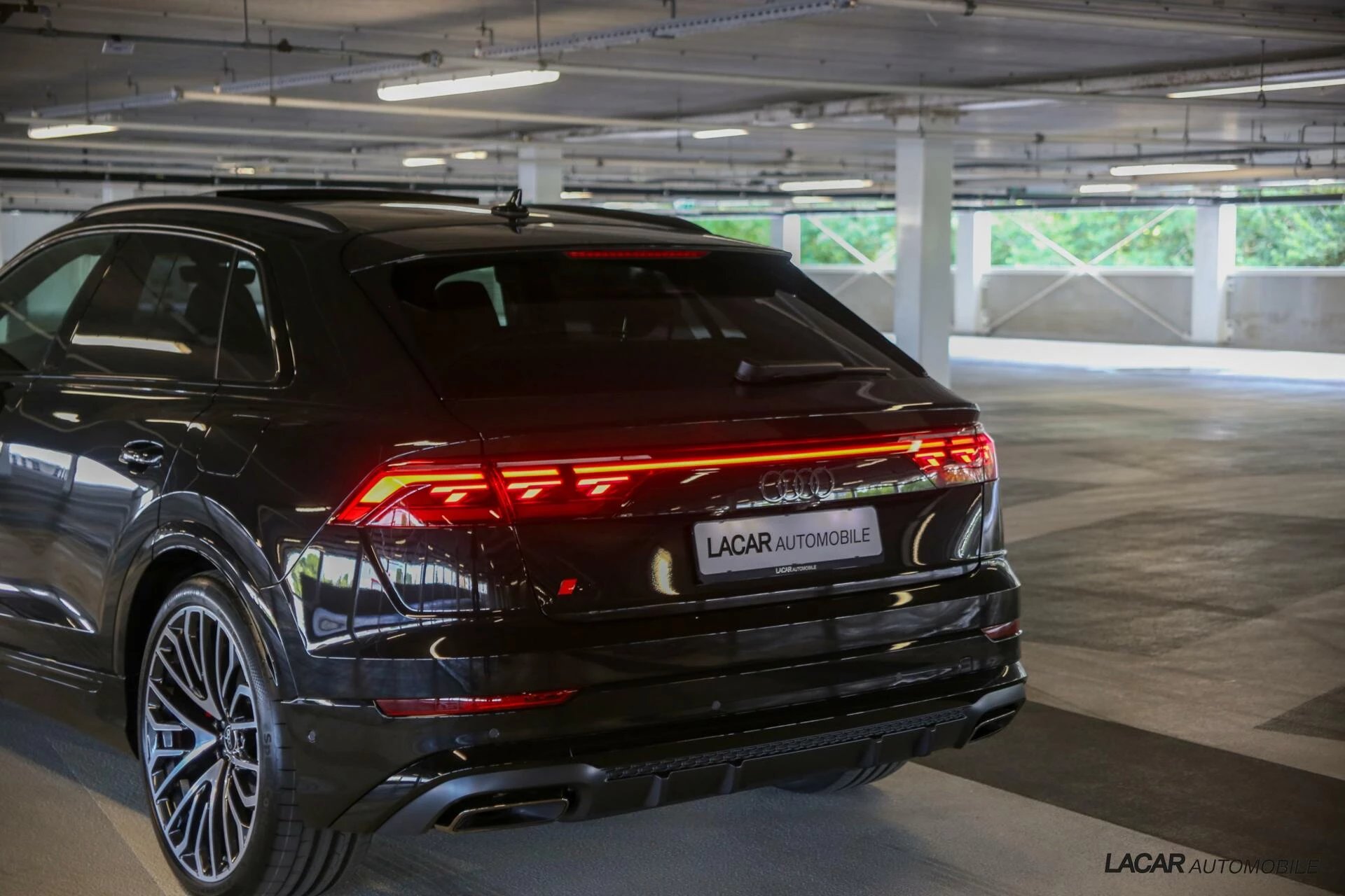 Hoofdafbeelding Audi Q8