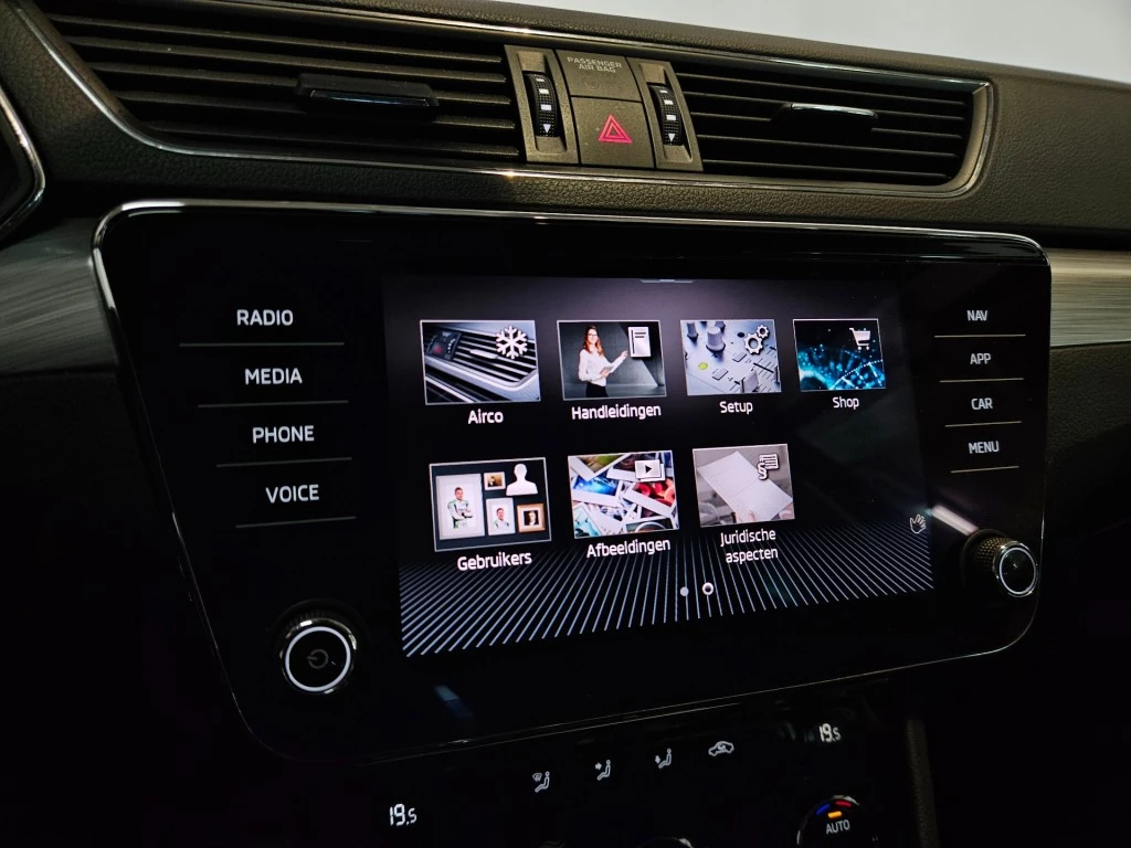 Hoofdafbeelding Škoda Superb