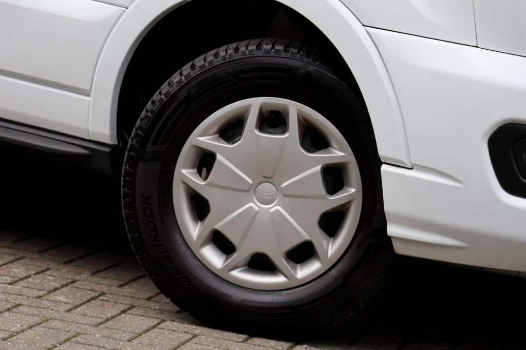 Hoofdafbeelding McLouis Carat 473