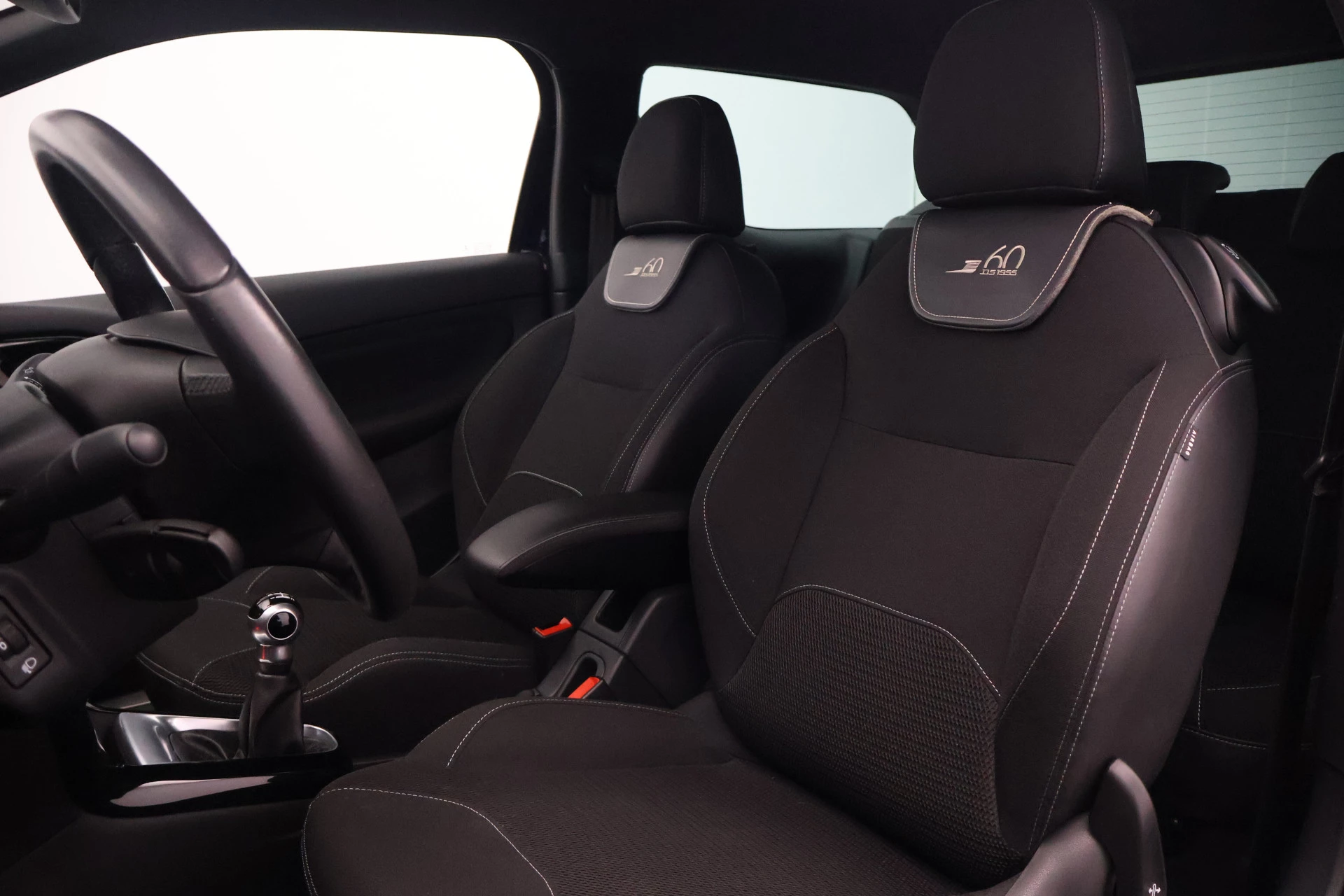 Hoofdafbeelding DS DS 3