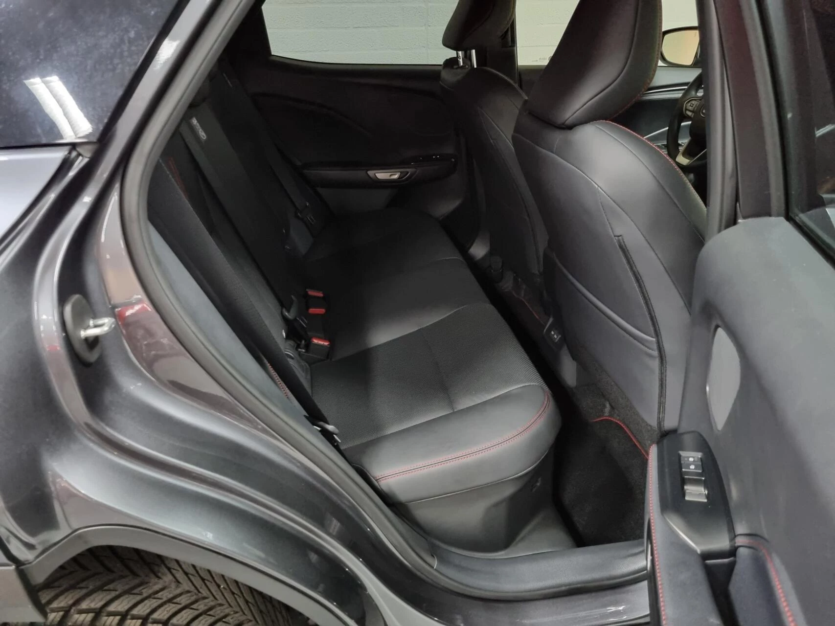 Hoofdafbeelding Lexus LBX