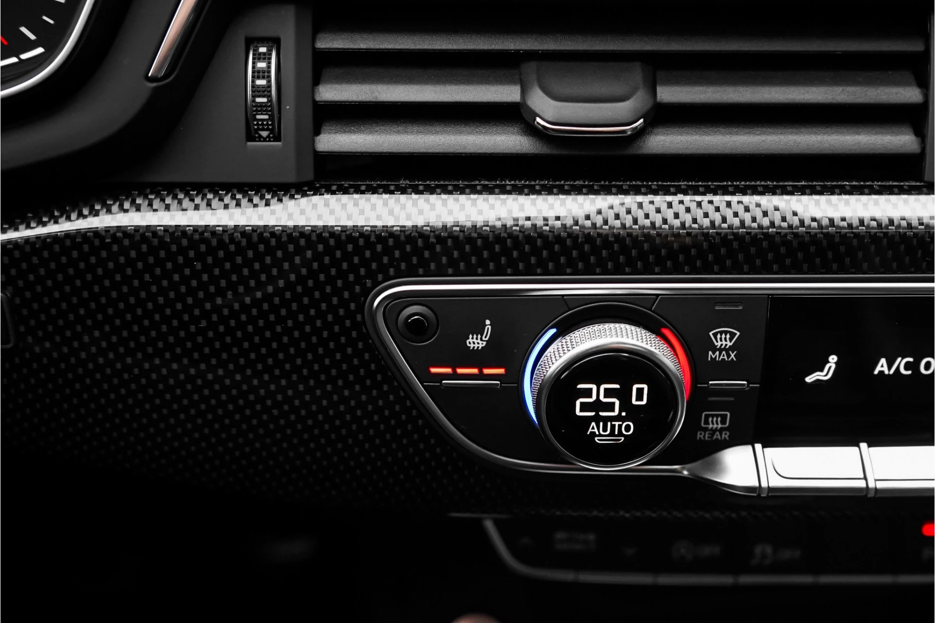 Hoofdafbeelding Audi S4