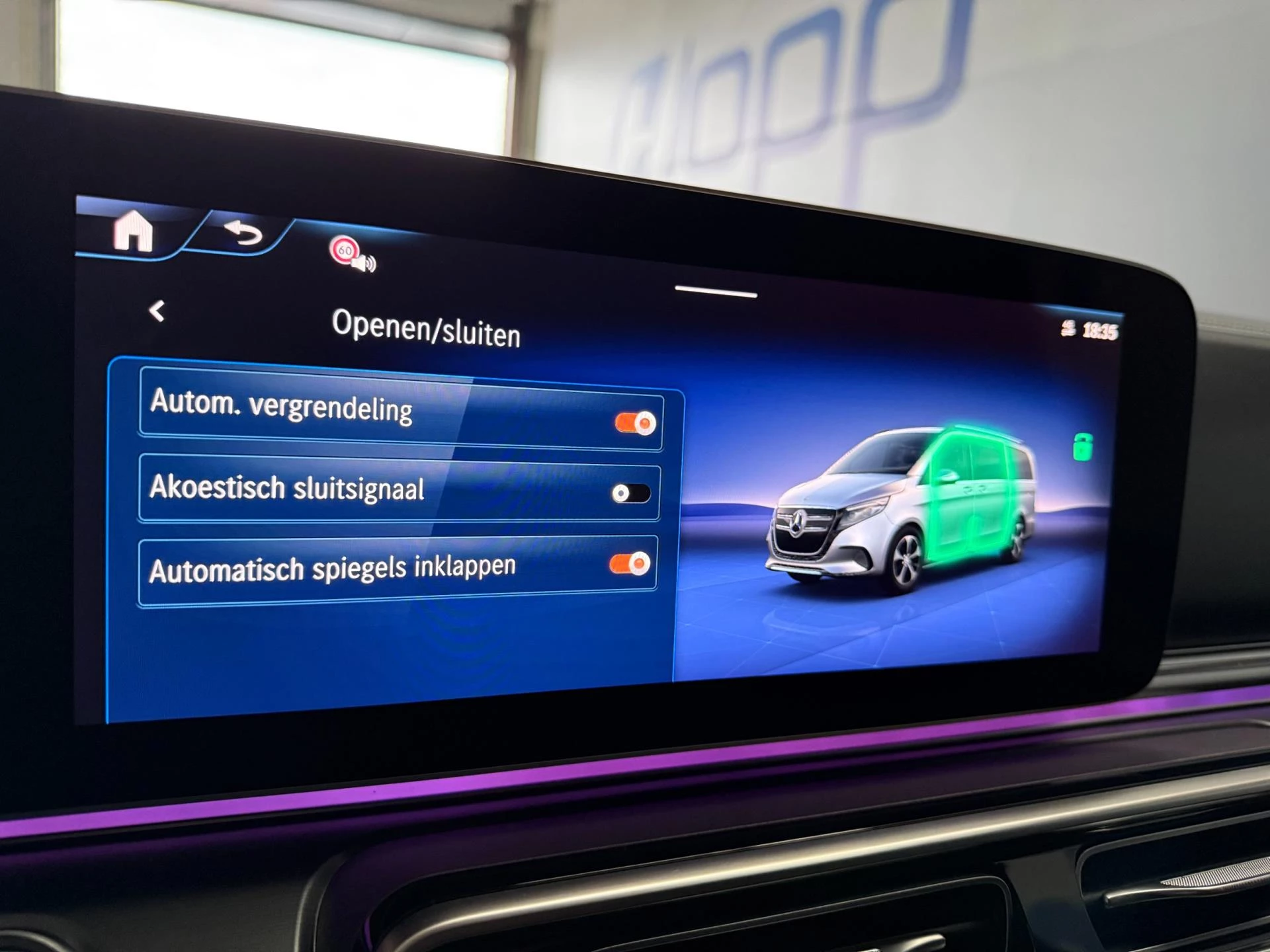 Hoofdafbeelding Mercedes-Benz EQV