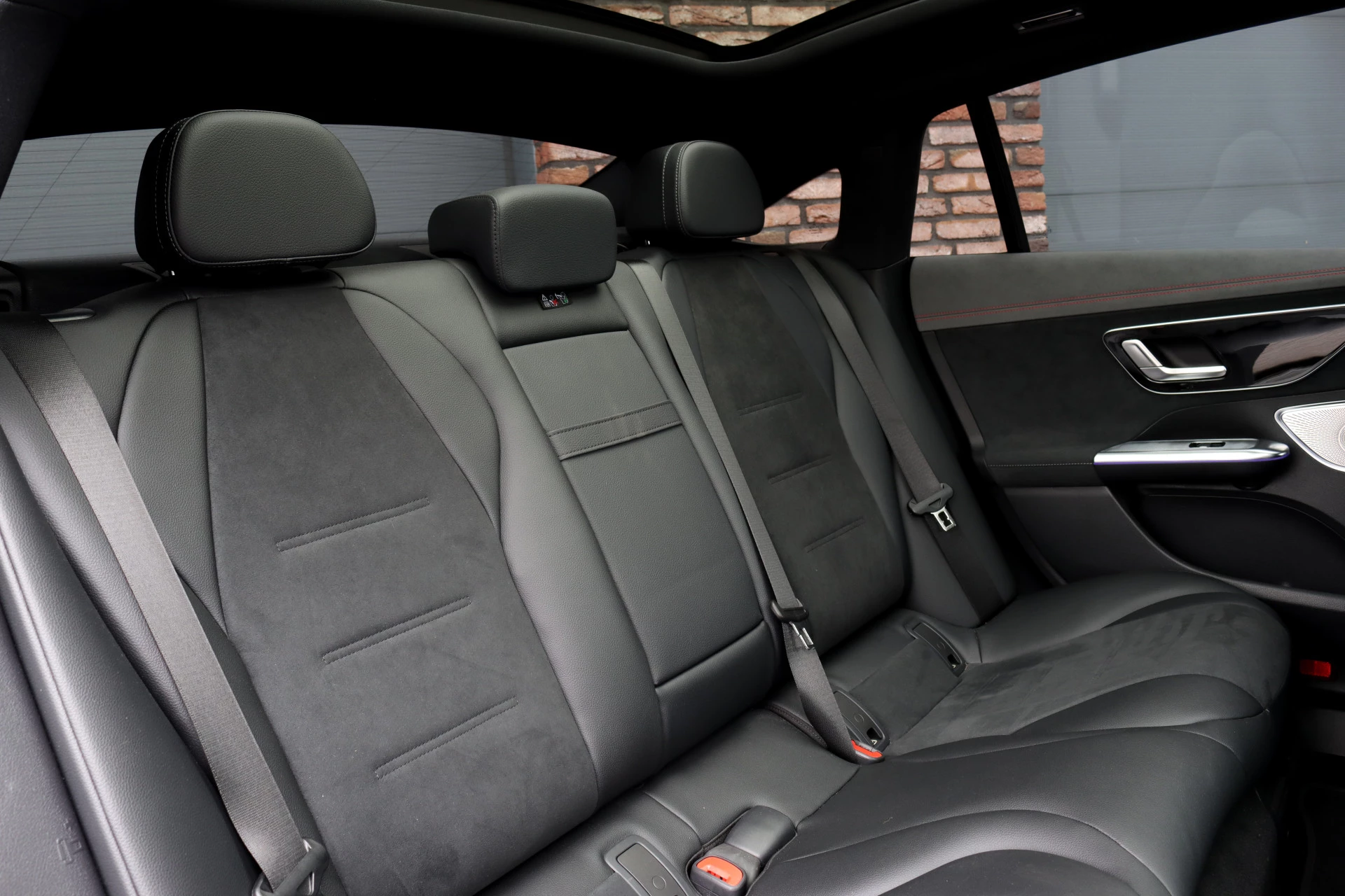 Hoofdafbeelding Mercedes-Benz EQE