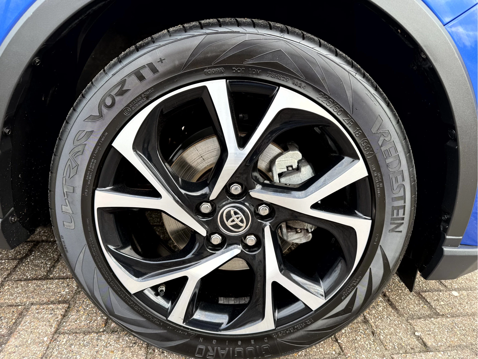 Hoofdafbeelding Toyota C-HR