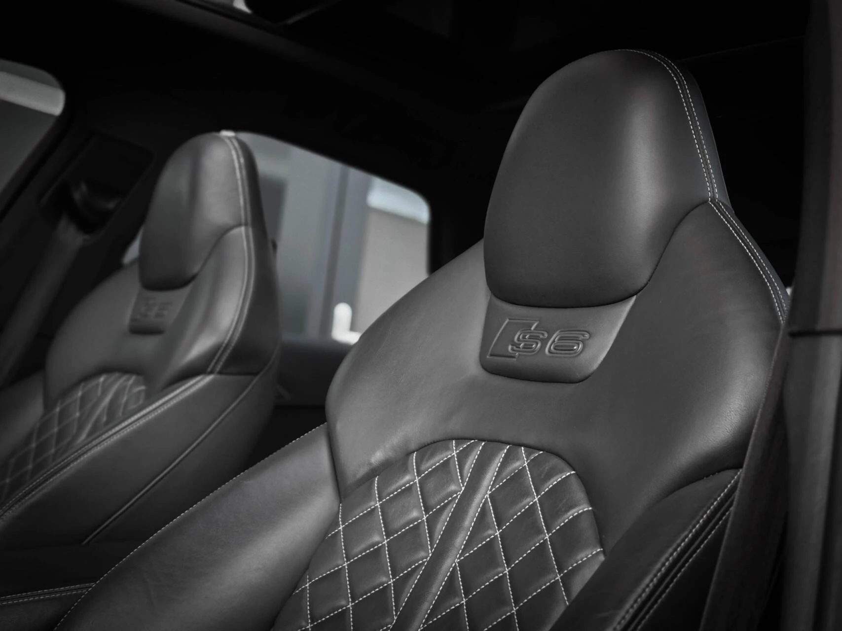 Hoofdafbeelding Audi S6