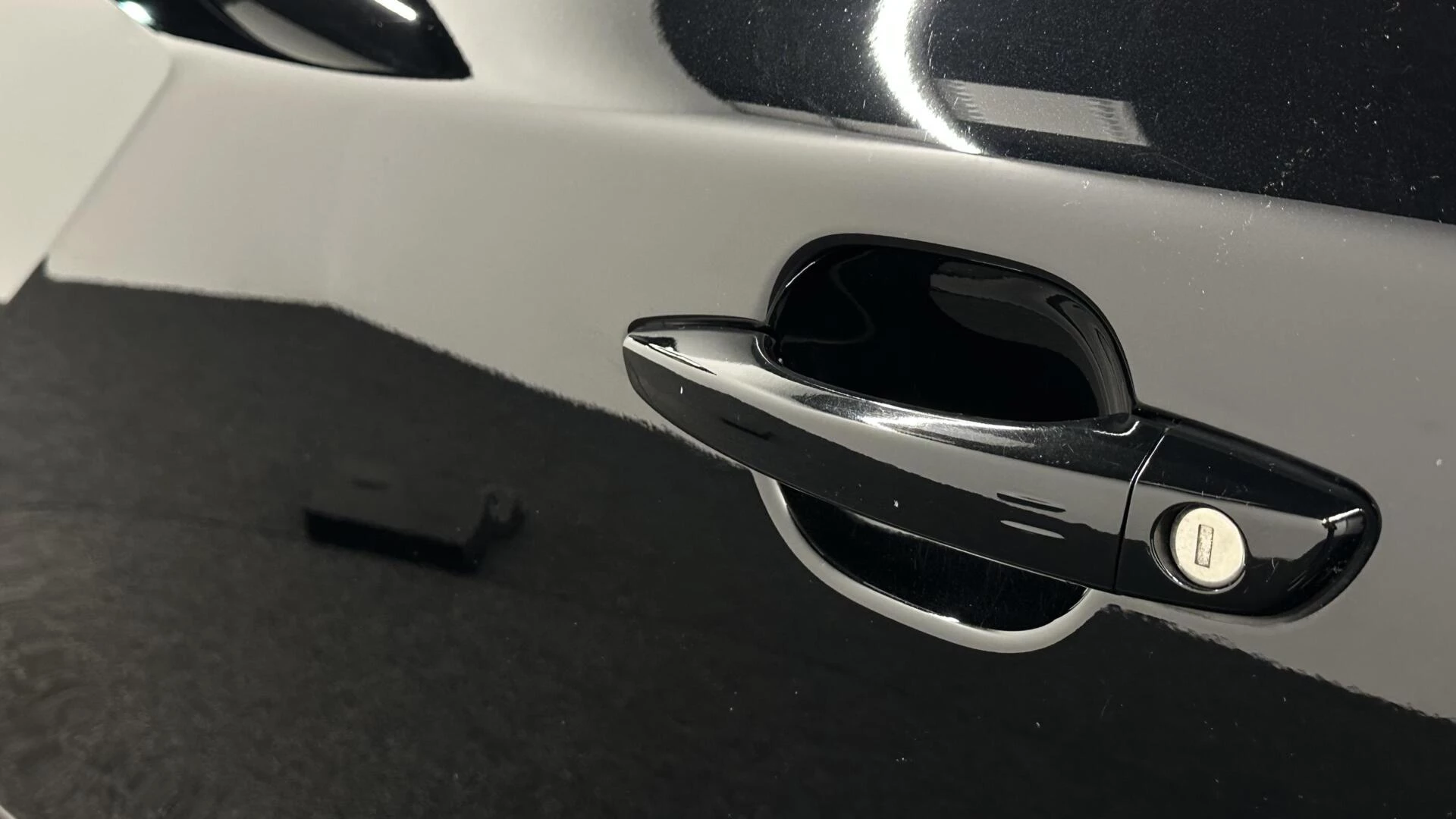 Hoofdafbeelding Peugeot e-2008