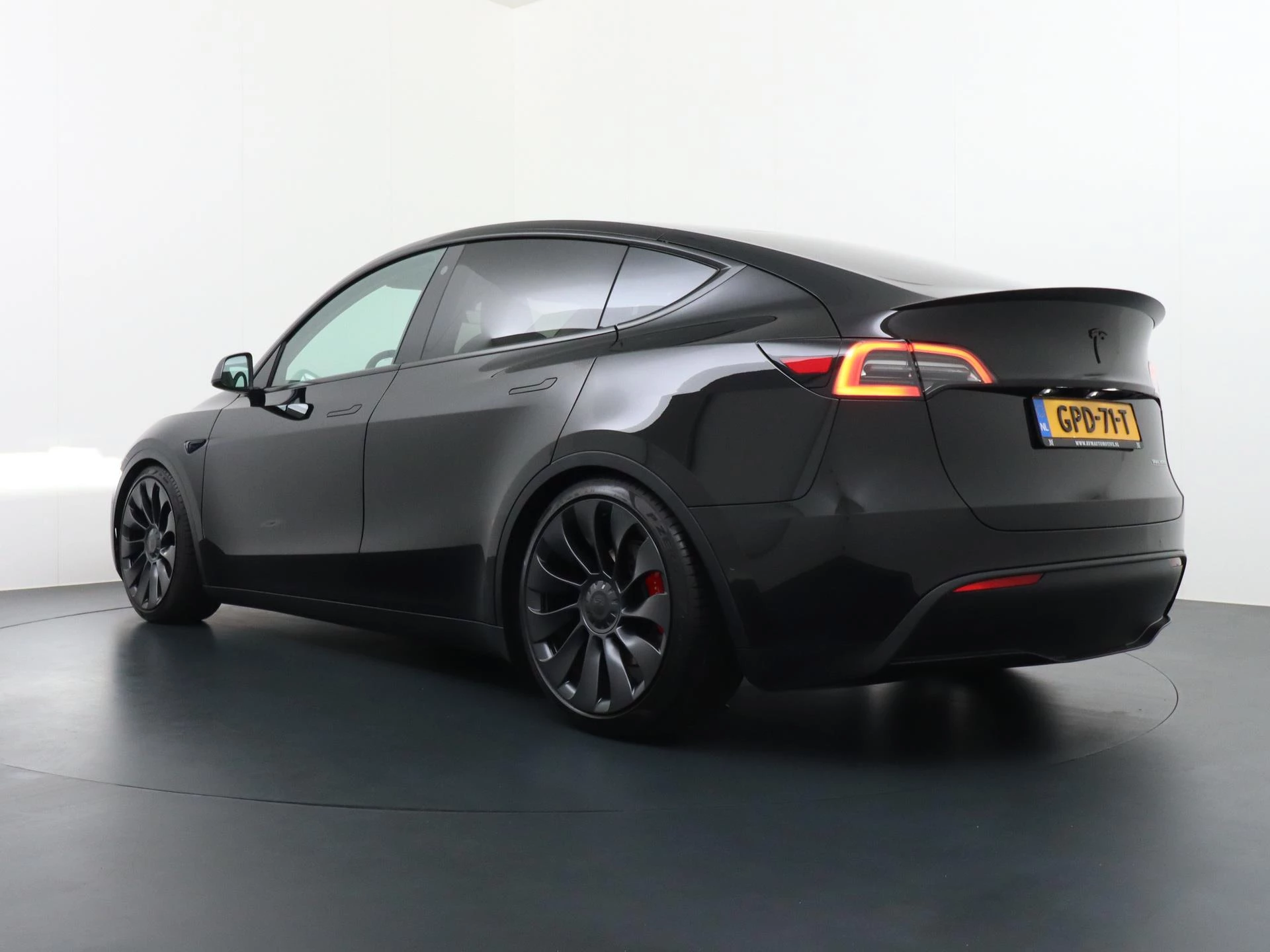 Hoofdafbeelding Tesla Model Y