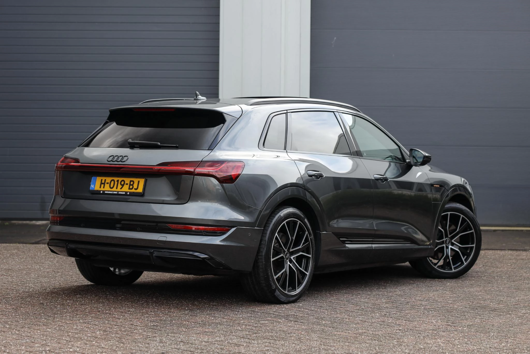 Hoofdafbeelding Audi e-tron