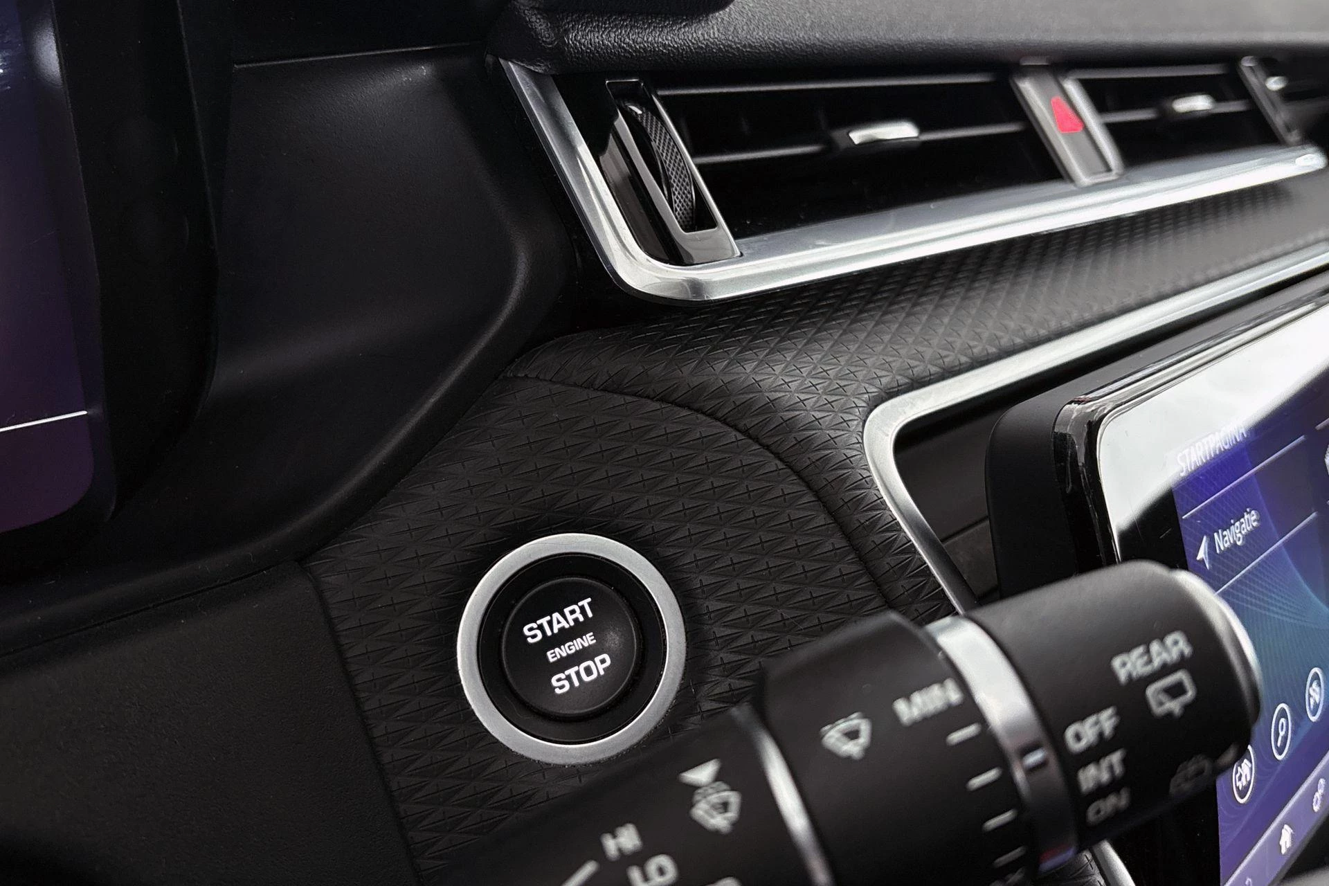 Hoofdafbeelding Land Rover Range Rover Velar