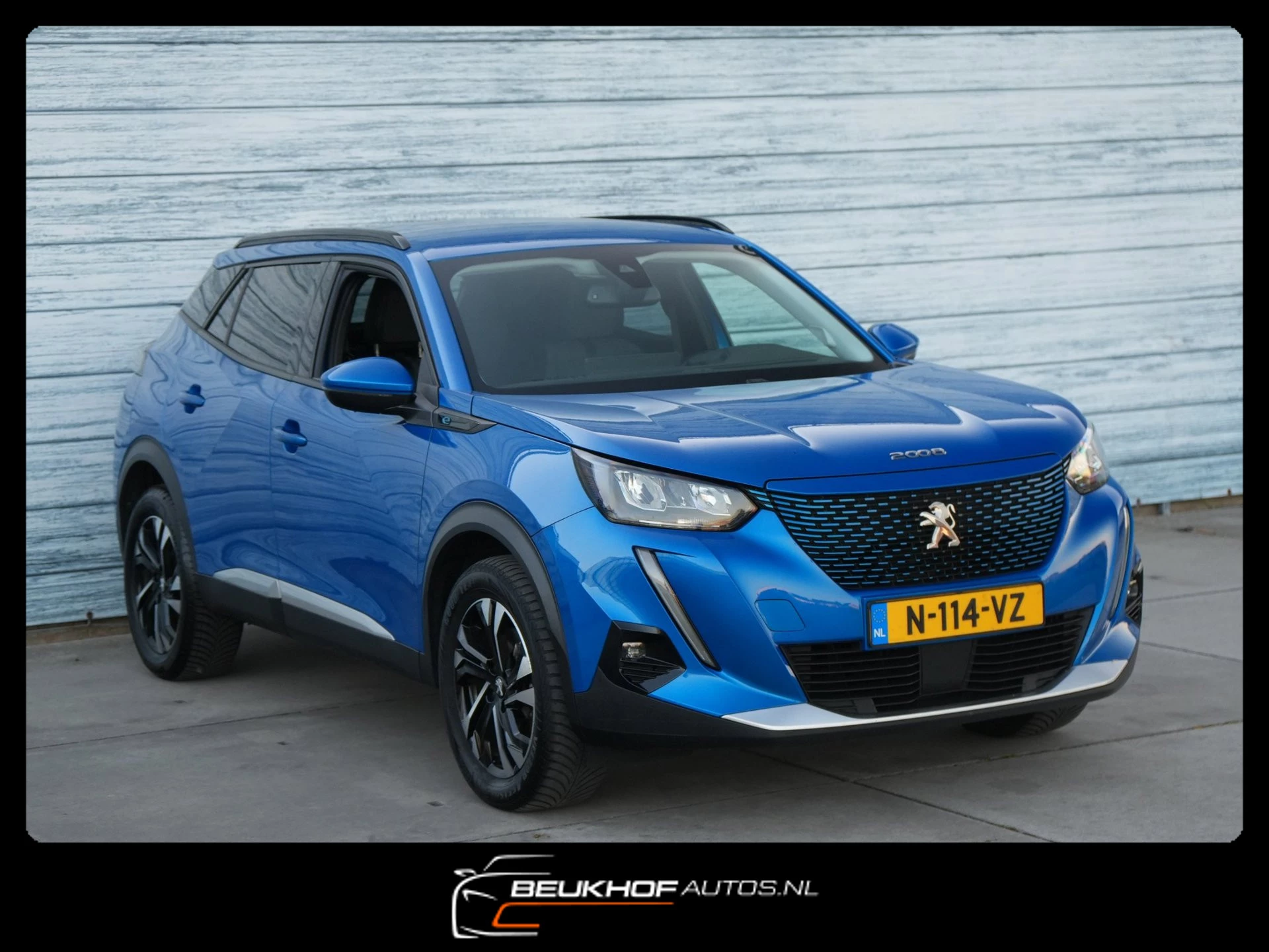 Hoofdafbeelding Peugeot e-2008