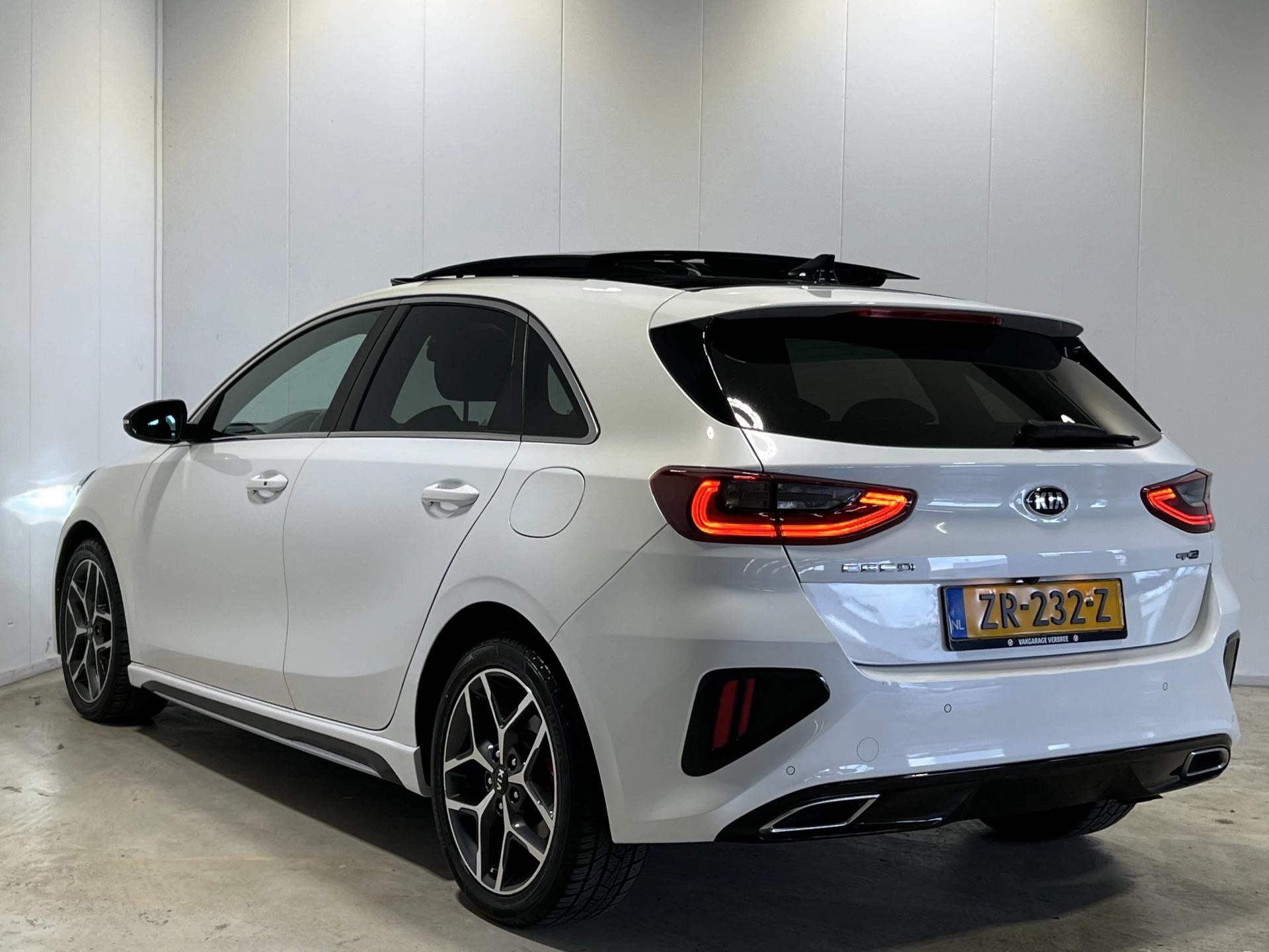 Hoofdafbeelding Kia Ceed