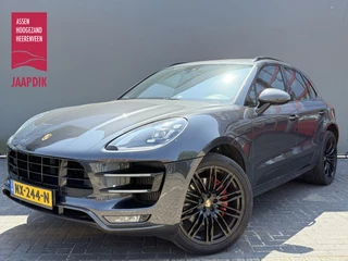 Porsche Macan BWJ 2016 3.6 Turbo 400 PK / AKRAPOVIC / CARBON PAKKET / SCHUIF PANO / MEMORY STOEL / BOSE / LEDER / STOELVERW. + VENT. / NAVI / CLIMA / CRUISE / FULL LED /