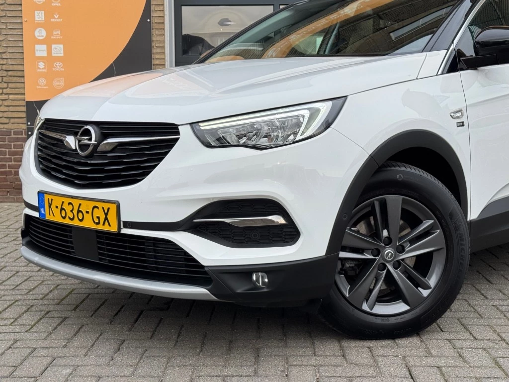 Hoofdafbeelding Opel Grandland X