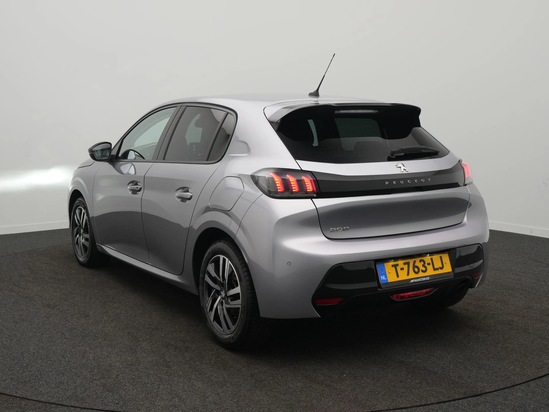 Hoofdafbeelding Peugeot 208