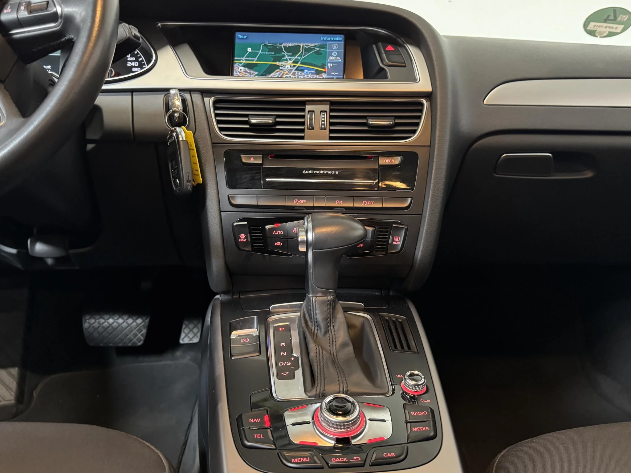 Hoofdafbeelding Audi A4