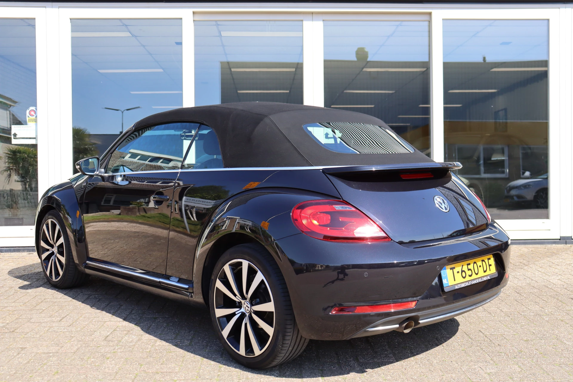 Hoofdafbeelding Volkswagen Beetle
