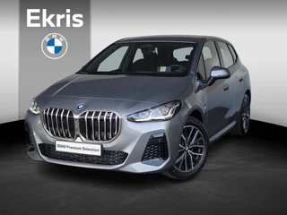 Hoofdafbeelding BMW 2 Serie BMW 2 Serie Active Tourer 225e xDrive | M Sport Pakket | Innovation Pack | 18" | Head-Up Display | Verwarmd Stuurwiel | Trekhaak