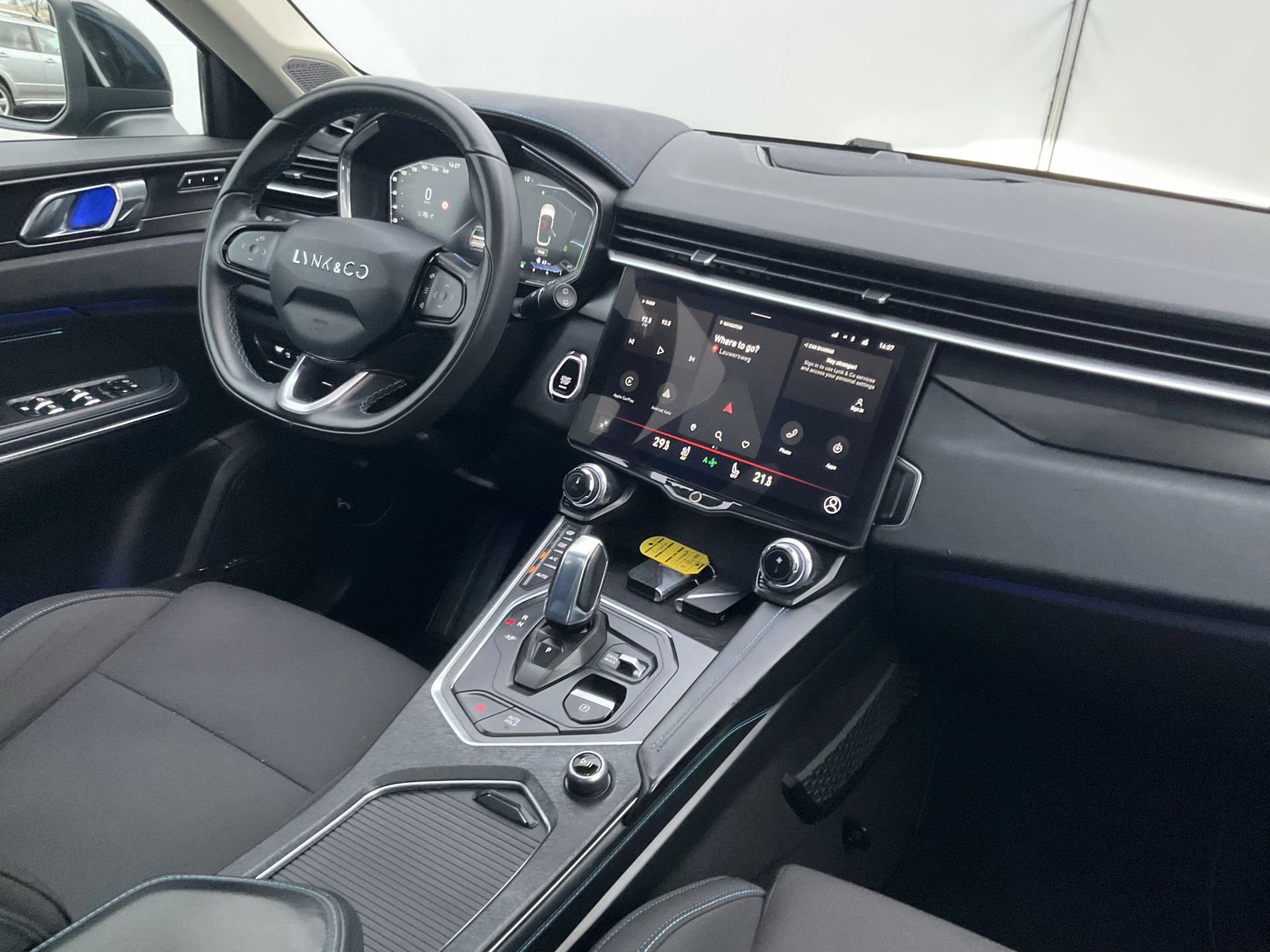 Hoofdafbeelding Lynk & Co 01