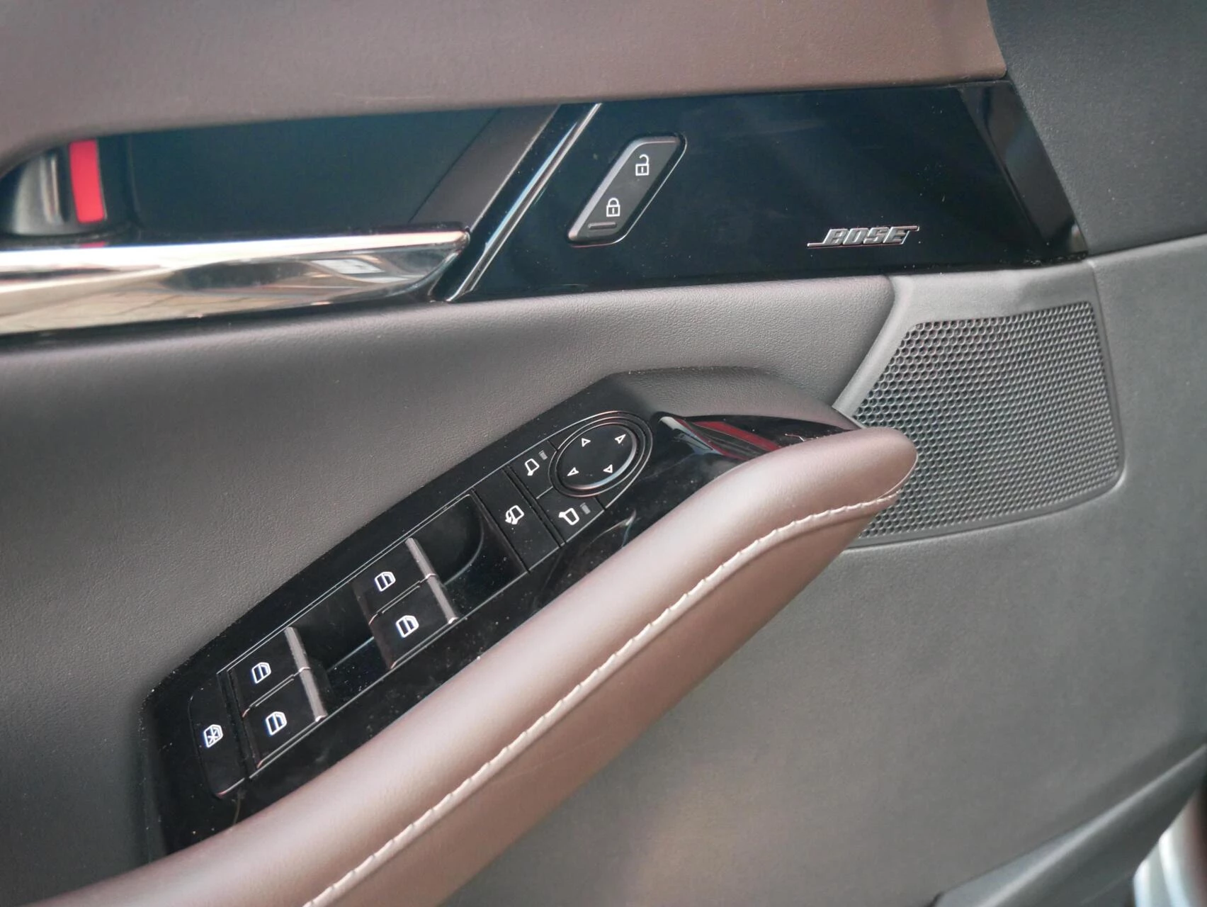 Hoofdafbeelding Mazda CX-30