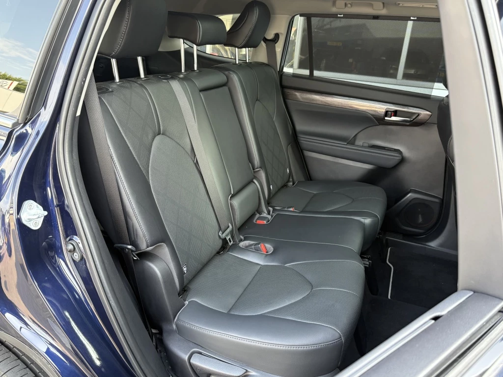 Hoofdafbeelding Toyota Highlander
