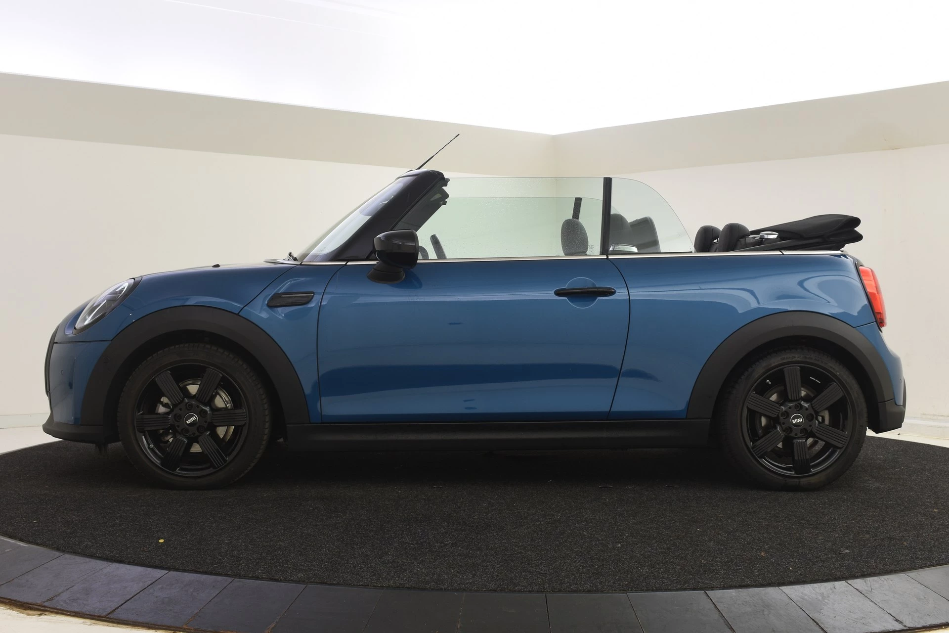 Hoofdafbeelding MINI Cooper Cabrio