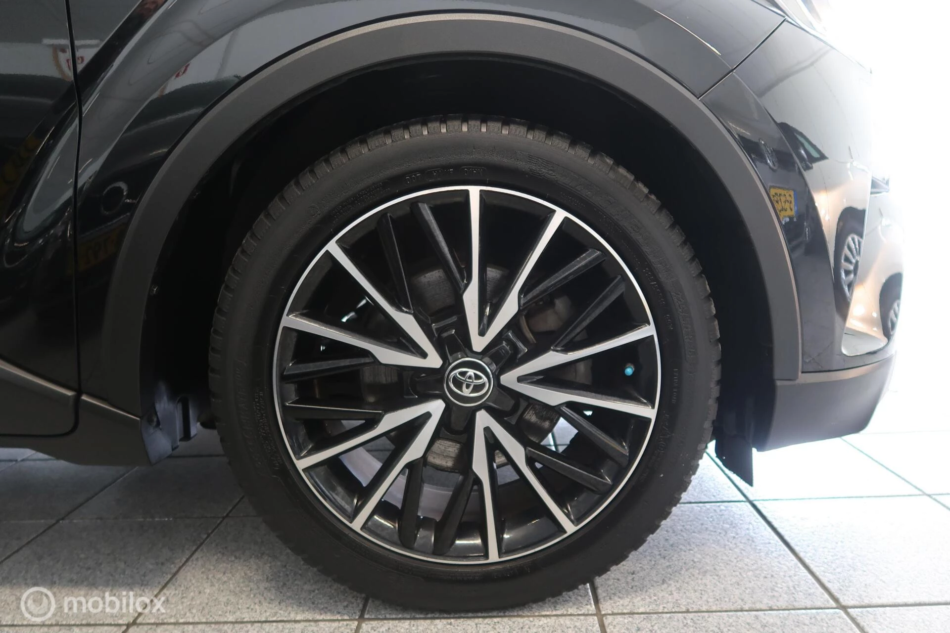 Hoofdafbeelding Toyota C-HR