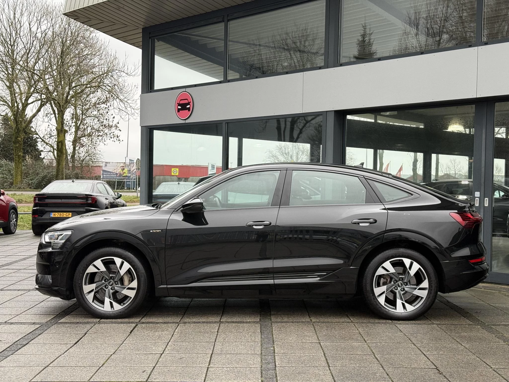 Hoofdafbeelding Audi e-tron