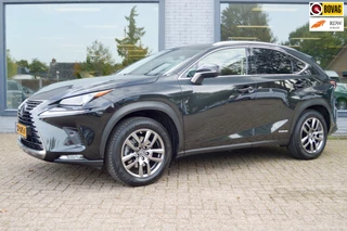 Hoofdafbeelding Lexus NX Lexus NX 300h AWD Luxury Line | Hybrid | Automaat | Trekhaak | Leder | El. bedienbare voorstoel
