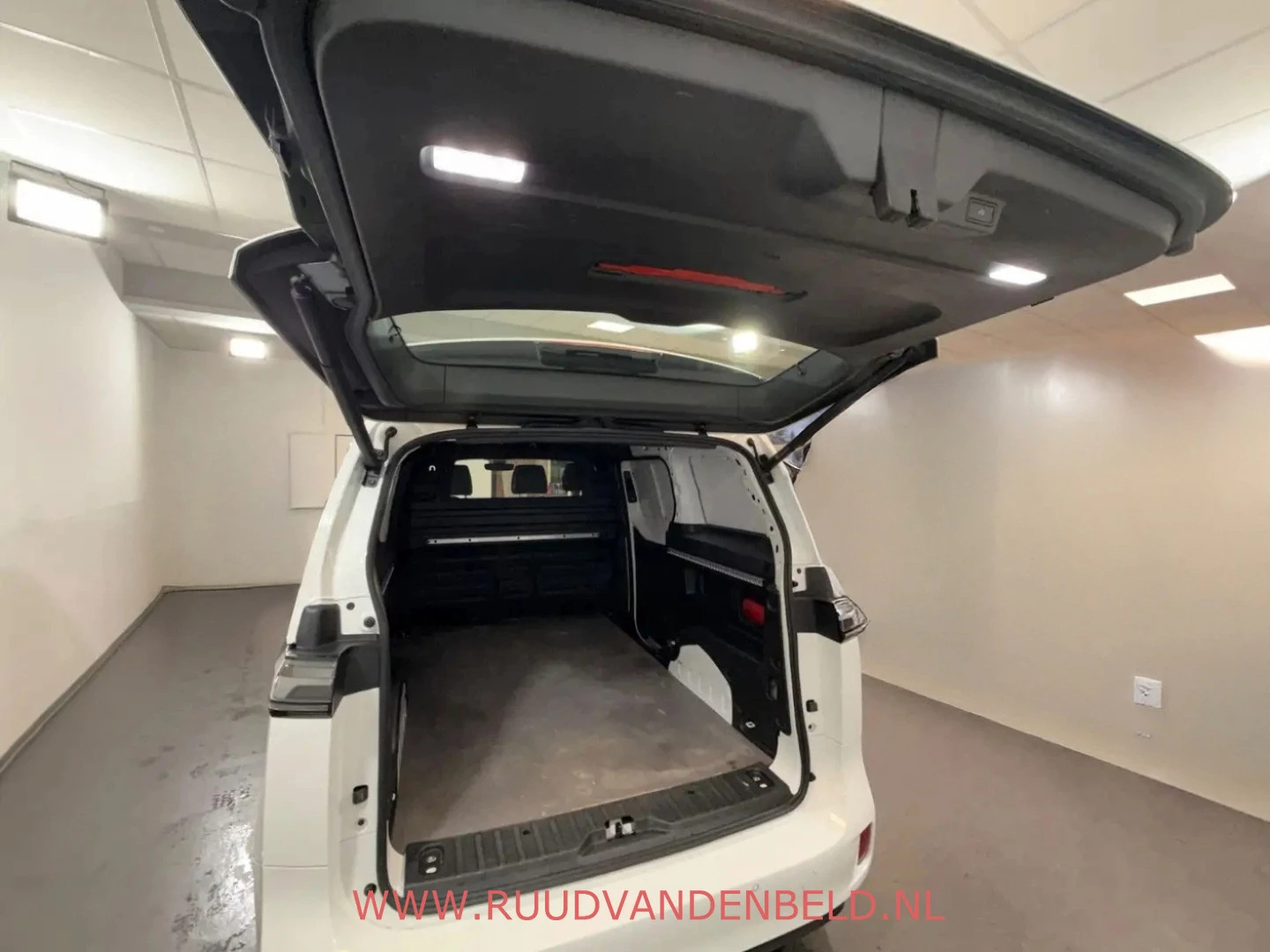 Hoofdafbeelding Volkswagen ID. Buzz Cargo