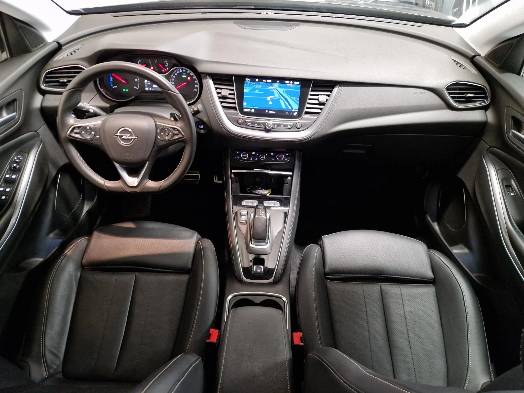 Hoofdafbeelding Opel Grandland X