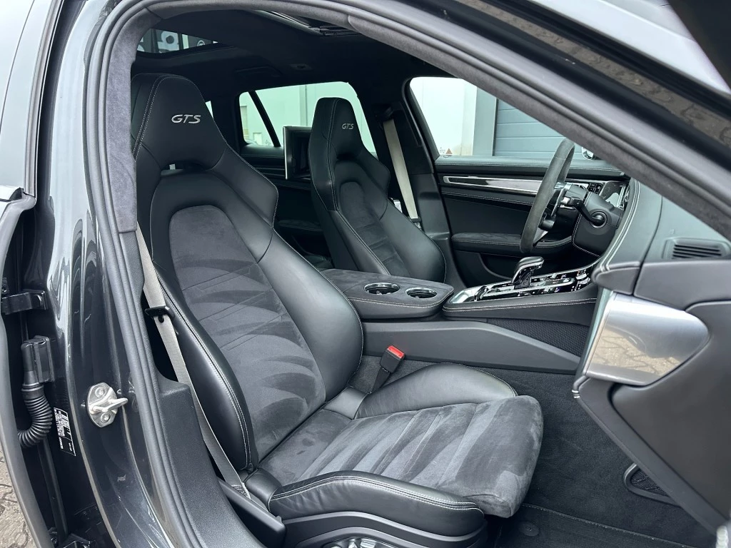 Hoofdafbeelding Porsche Panamera