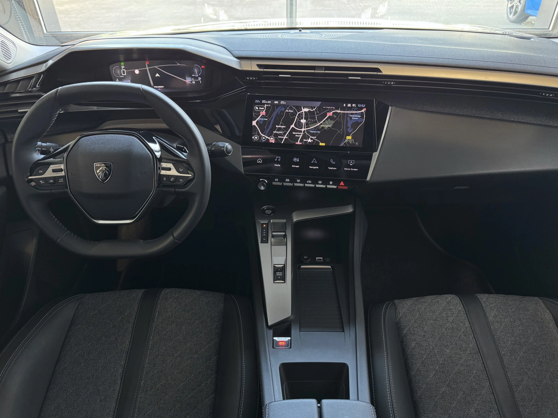 Hoofdafbeelding Peugeot 408