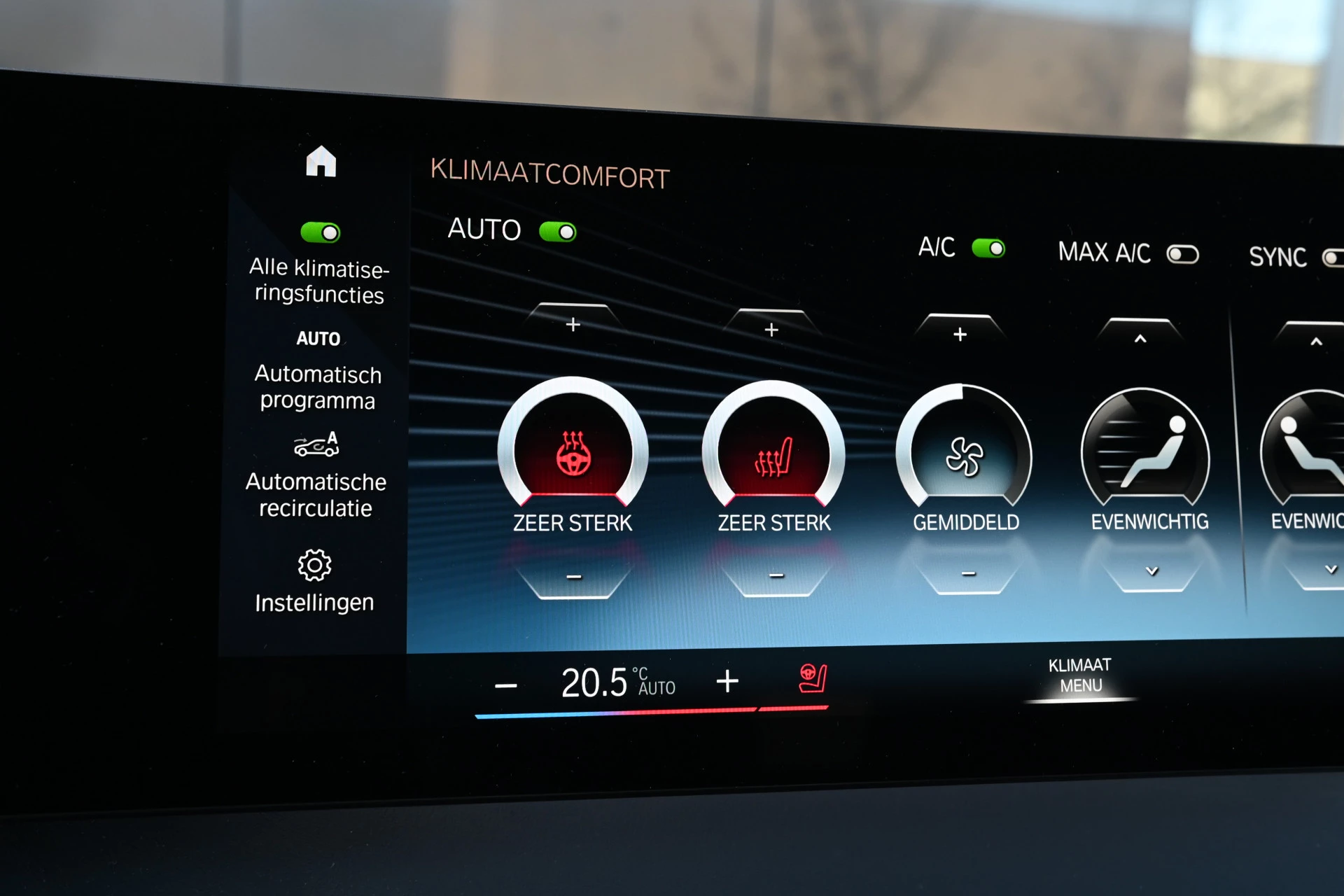 Hoofdafbeelding BMW iX