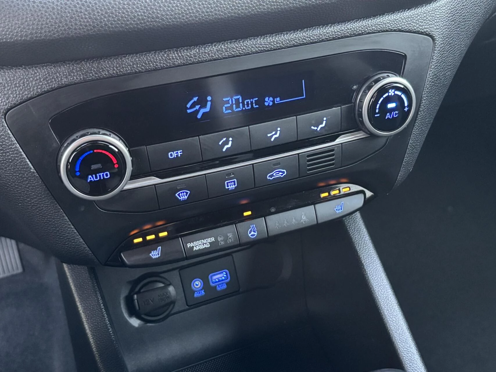 Hoofdafbeelding Hyundai i20