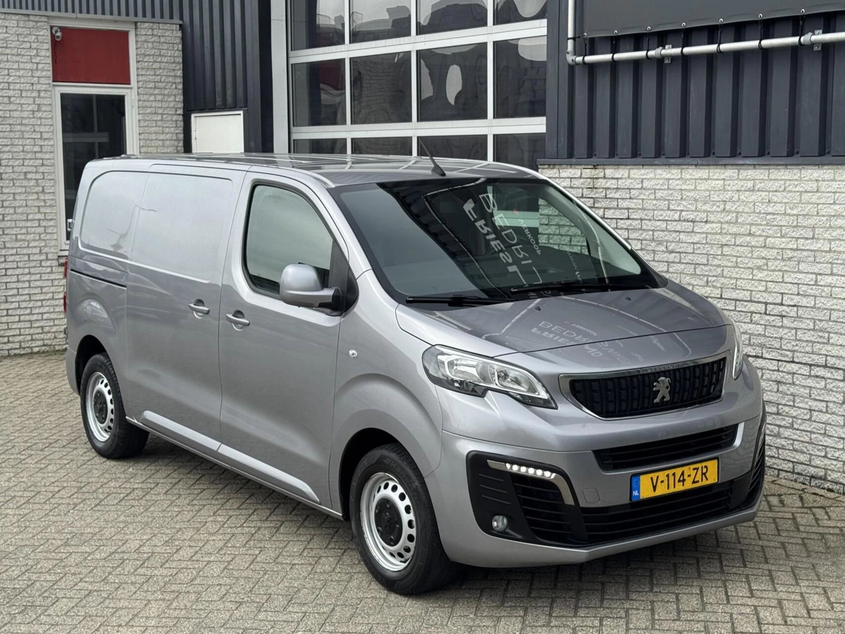 Hoofdafbeelding Peugeot Expert