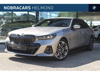 BMW 5 Serie 530e M Sport Automaat / Trekhaak / Achteruitrijcamera / Adaptieve LED / M Sportonderstel / Parking Assistant / Stoelverwarming