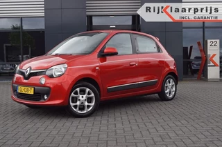 Hoofdafbeelding Renault Twingo Renault Twingo 0.9 TCe Dynamique / Navigatiesysteem /Parkeersensoren/Camera