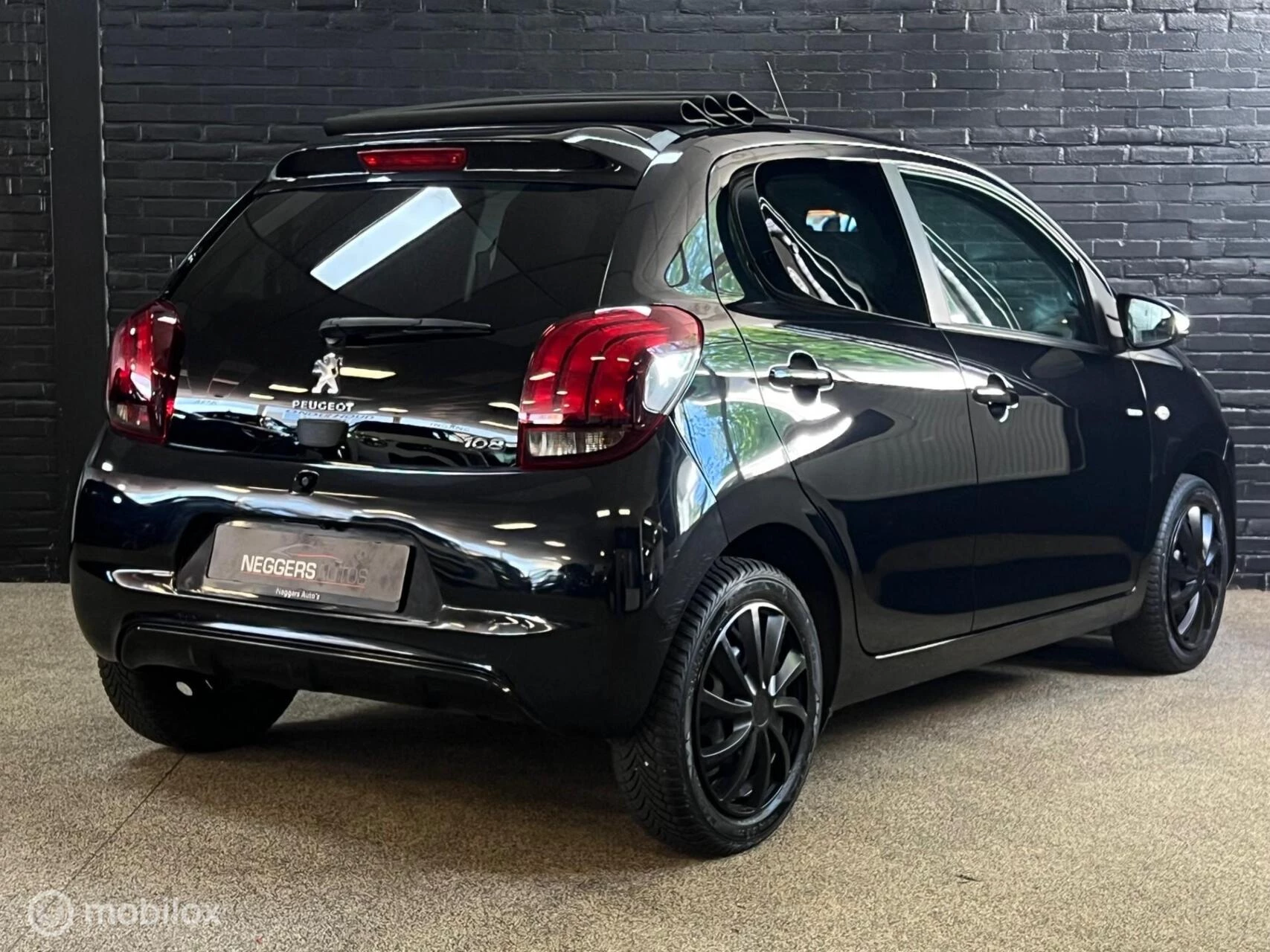 Hoofdafbeelding Peugeot 108