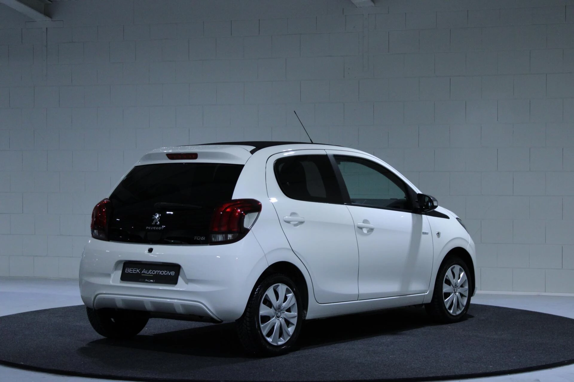 Hoofdafbeelding Peugeot 108