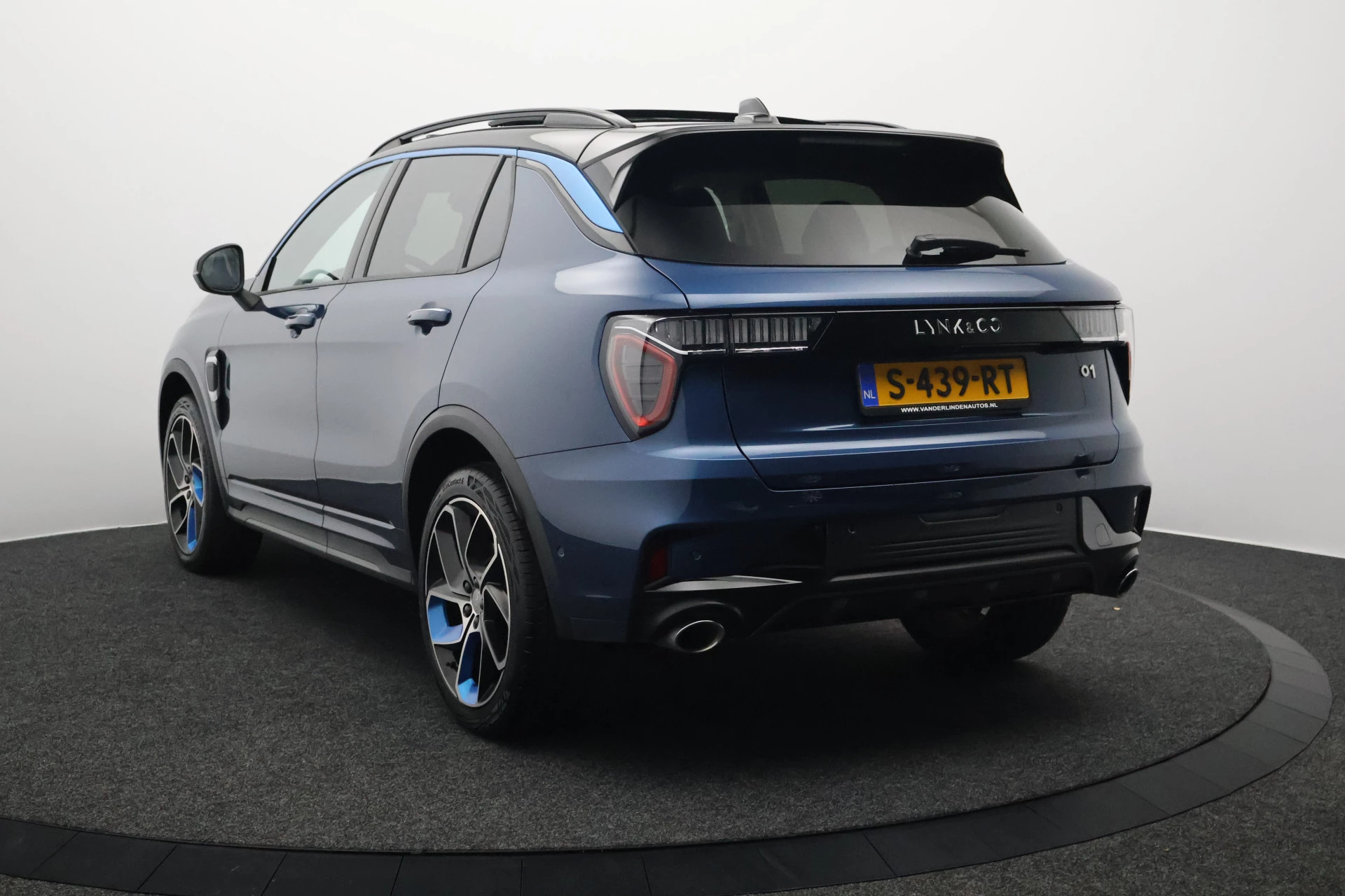 Hoofdafbeelding Lynk & Co 01