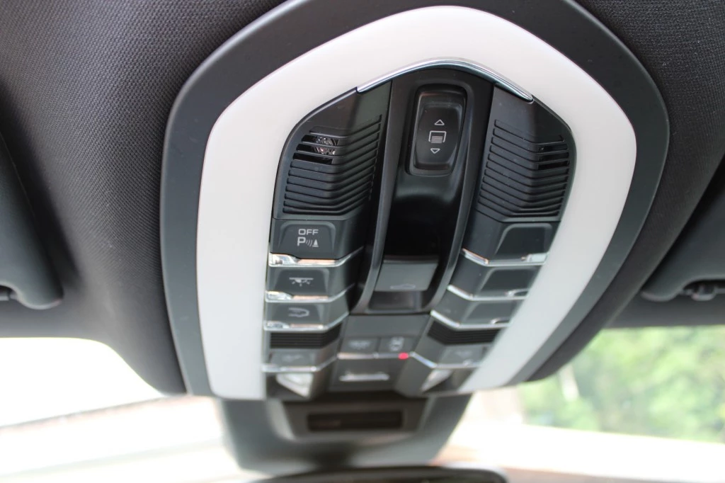 Hoofdafbeelding Porsche Macan