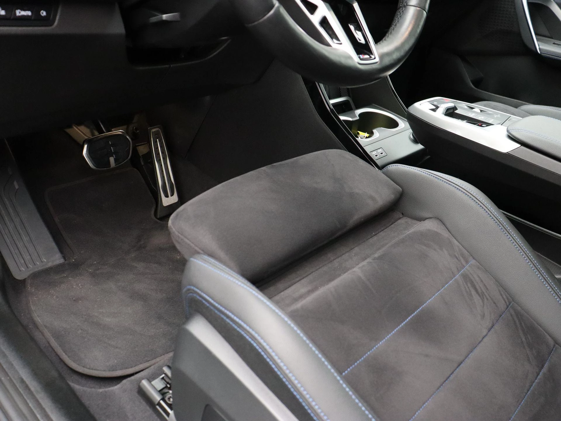 Hoofdafbeelding BMW iX1